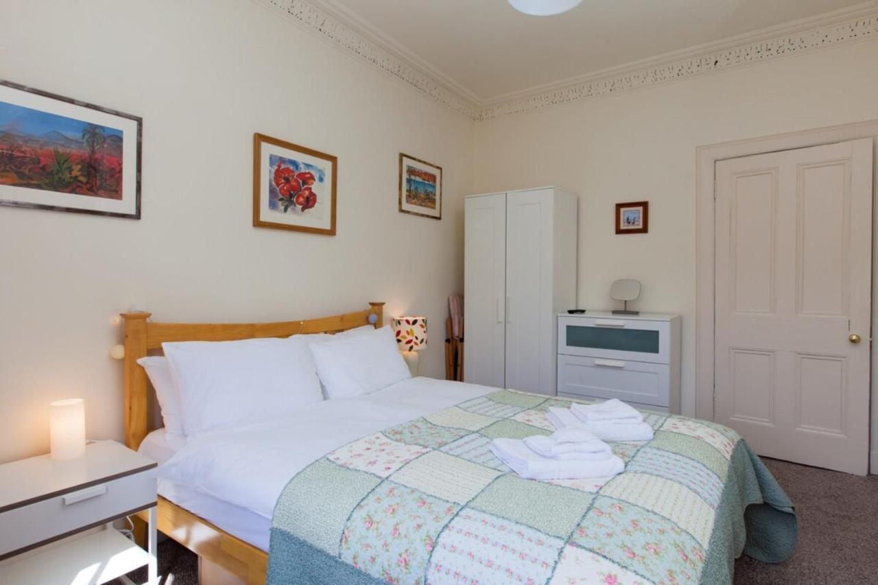 Apartamento Charming City Centre Flat In Edimburgo Exterior foto